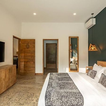 Designer New 3Bdr - Lush Garden+Pool Villa Gili Trawangan Exterior photo