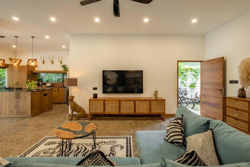 Designer New 3Bdr - Lush Garden+Pool Villa Gili Trawangan Exterior photo